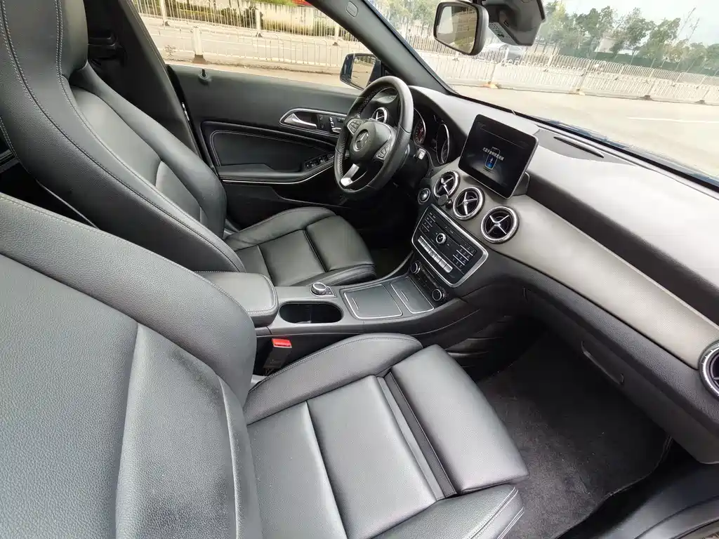 Mercedes-Benz CLA (Import) — миниатюра 14