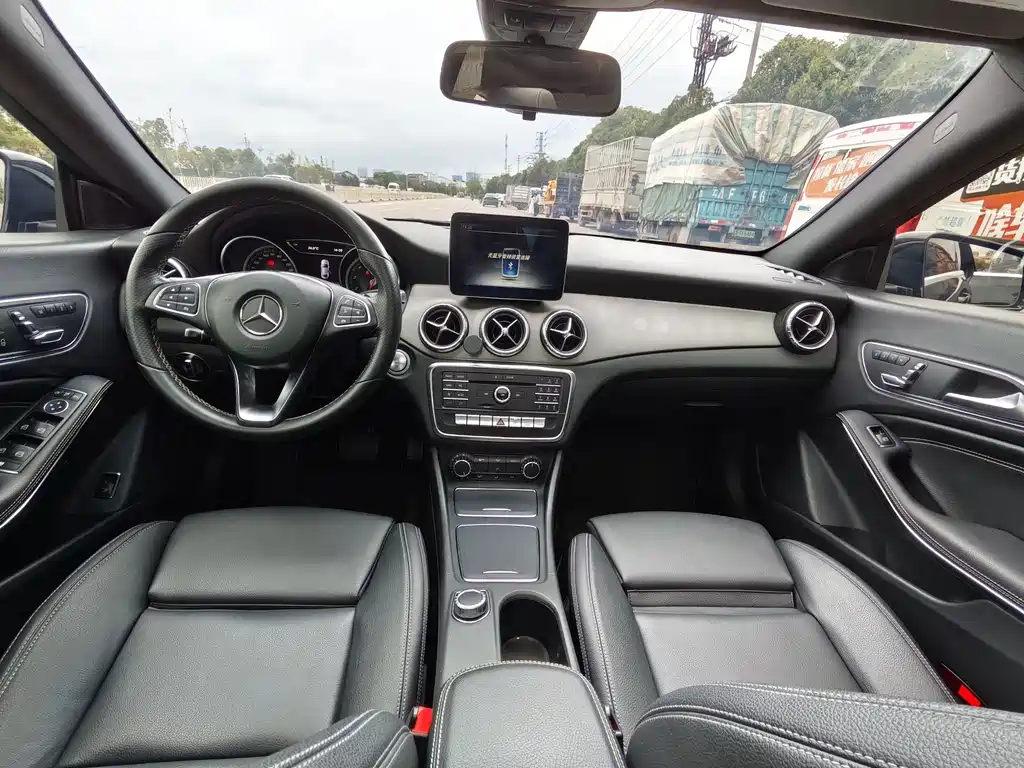Mercedes-Benz CLA (Import) — миниатюра 5