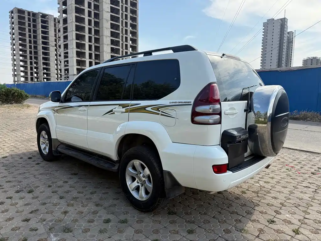 Toyota Land Cruiser Prado 2009 2.7L AT