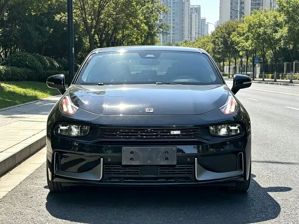 Lynk & Co 03 — миниатюра 2