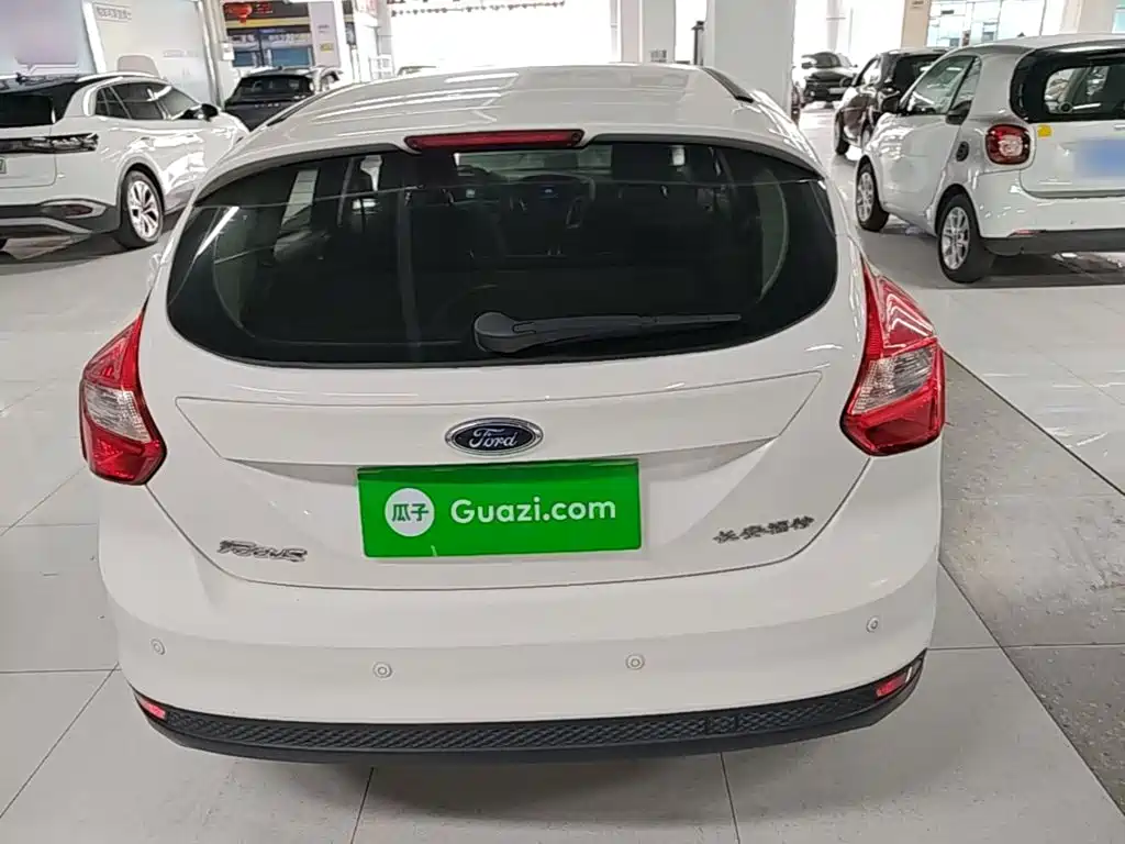 Ford Focus — миниатюра 6
