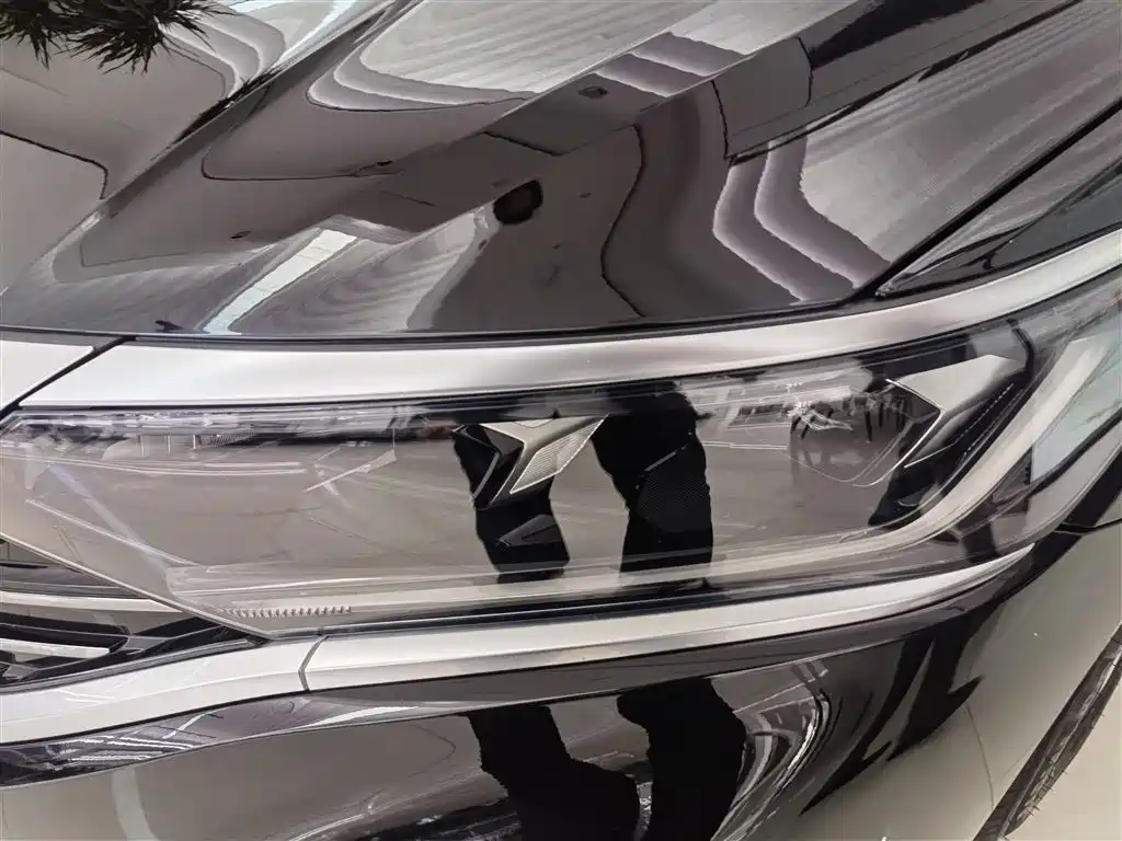 VOLKSWAGEN PASSAT NEW ENERGY