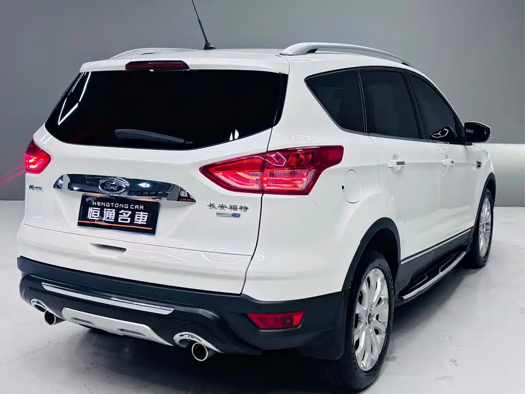Ford Kuga — миниатюра 5