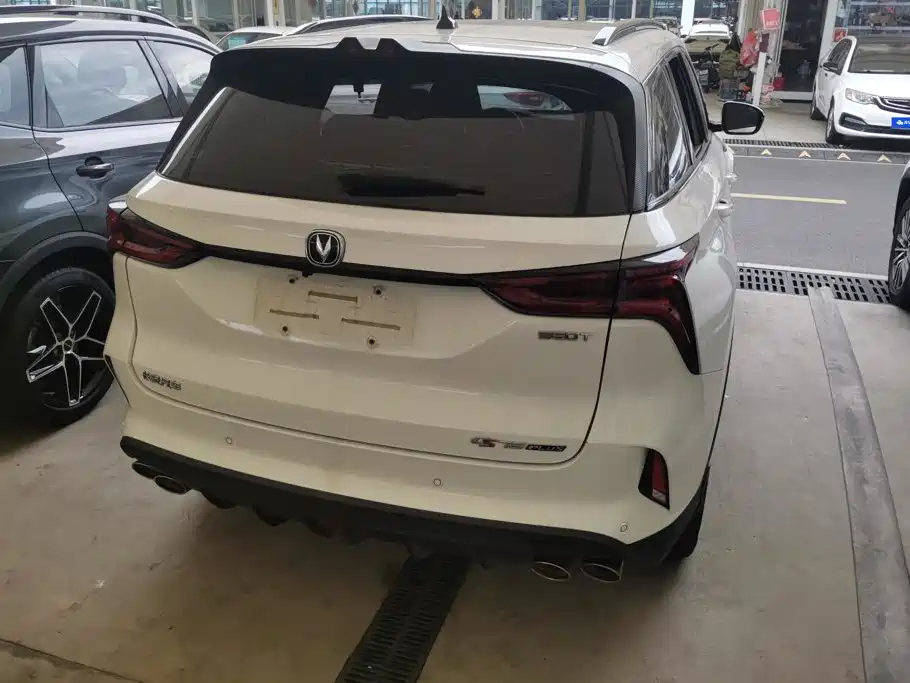 Changan Changan CS75PLUS — миниатюра 3
