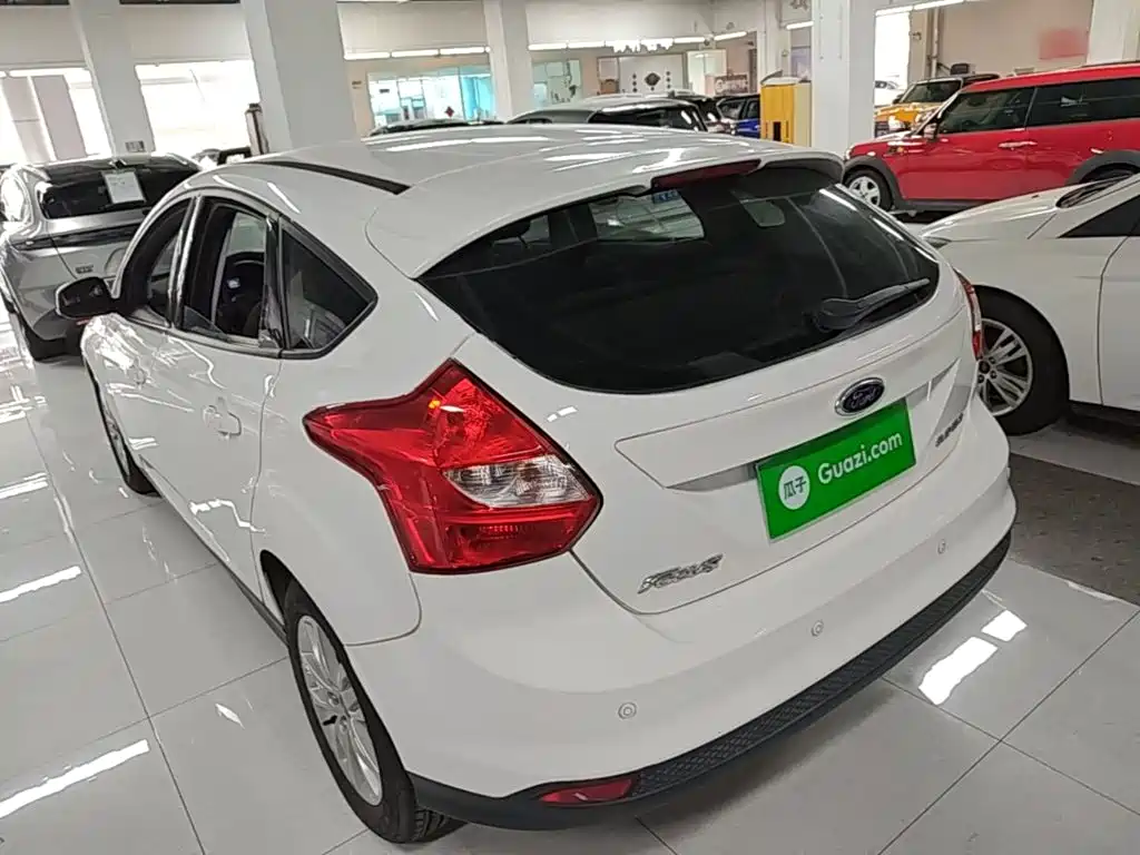 Ford Focus — миниатюра 5