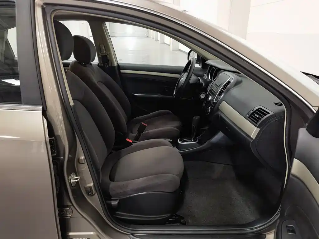 Nissan Sylphy — миниатюра 23