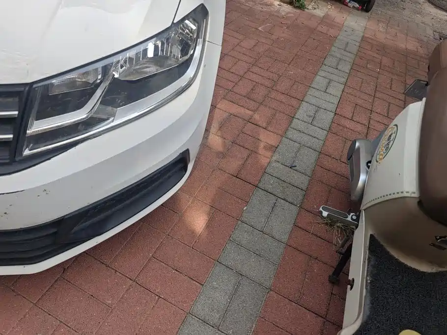Volkswagen Santana — миниатюра 5