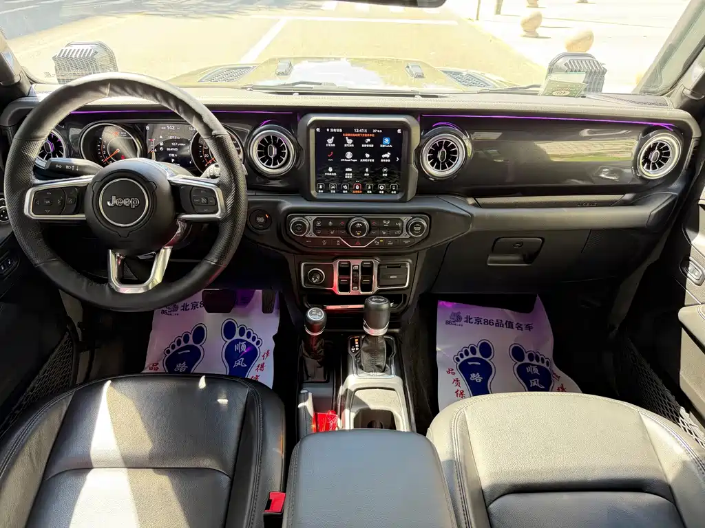 Jeep Wrangler — миниатюра 15