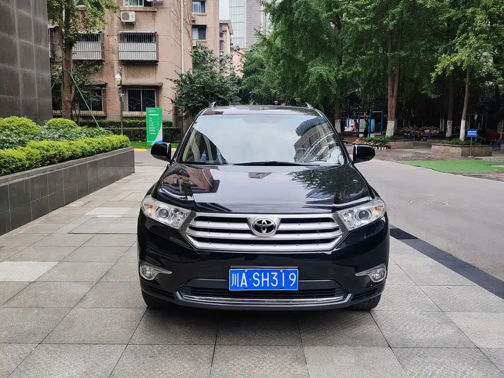Toyota Highlander — миниатюра 2