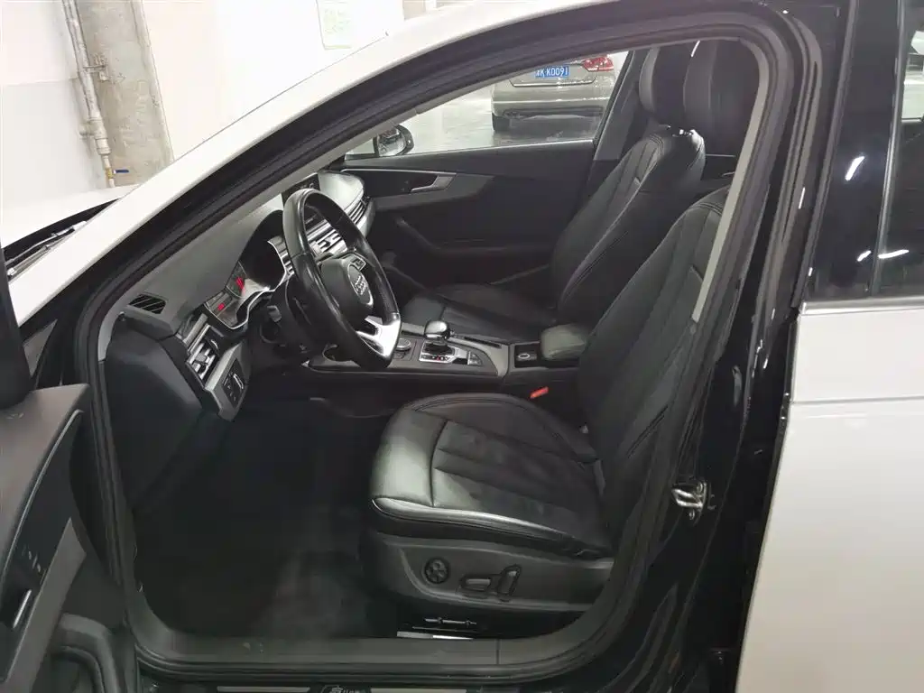 Audi A4L 2017 Plus 40 TFSI