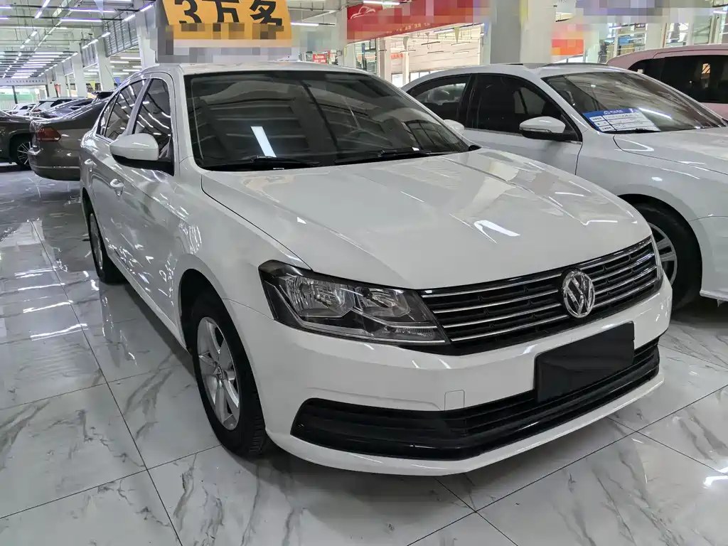 Volkswagen Lavida — миниатюра 3