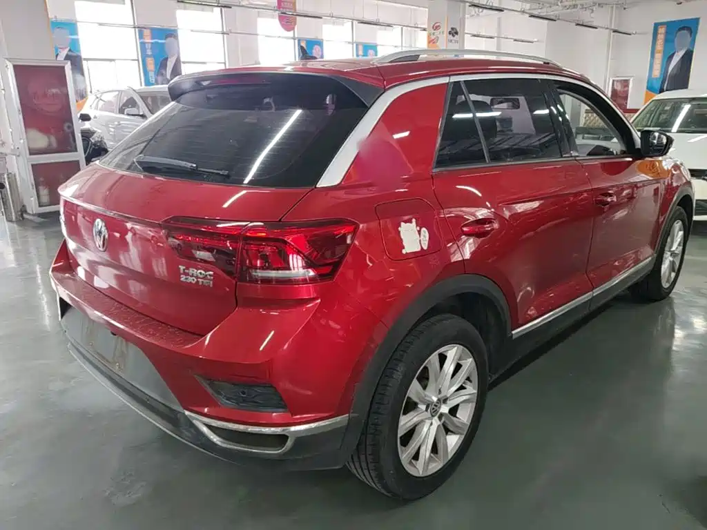 Volkswagen T-Roc — миниатюра 7