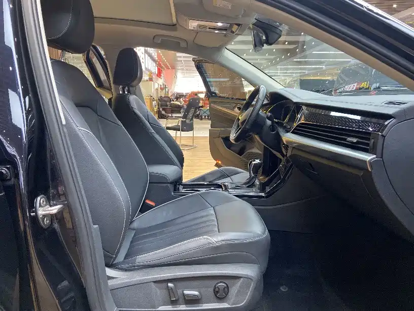 Volkswagen Passat — миниатюра 7