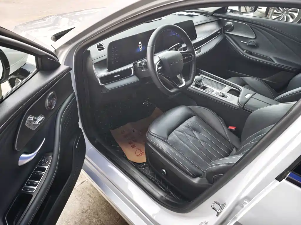 Chery Arrizo 8 — миниатюра 4