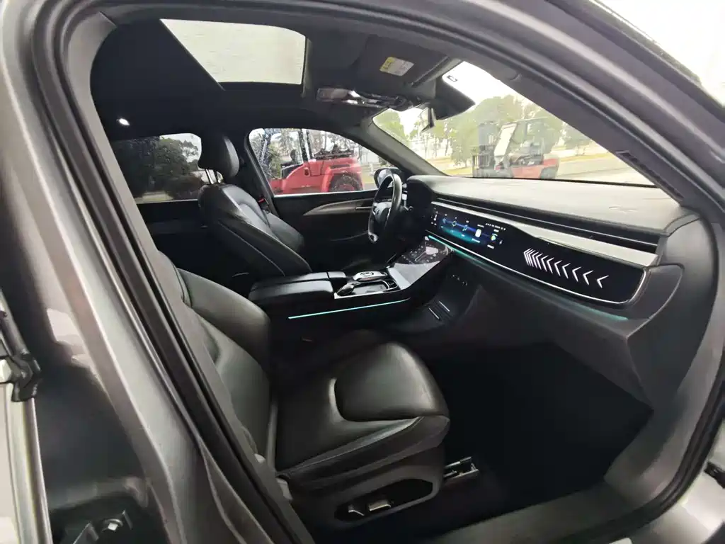 ARCFOX EXTREME FOX POLAR FOX ALPHA T