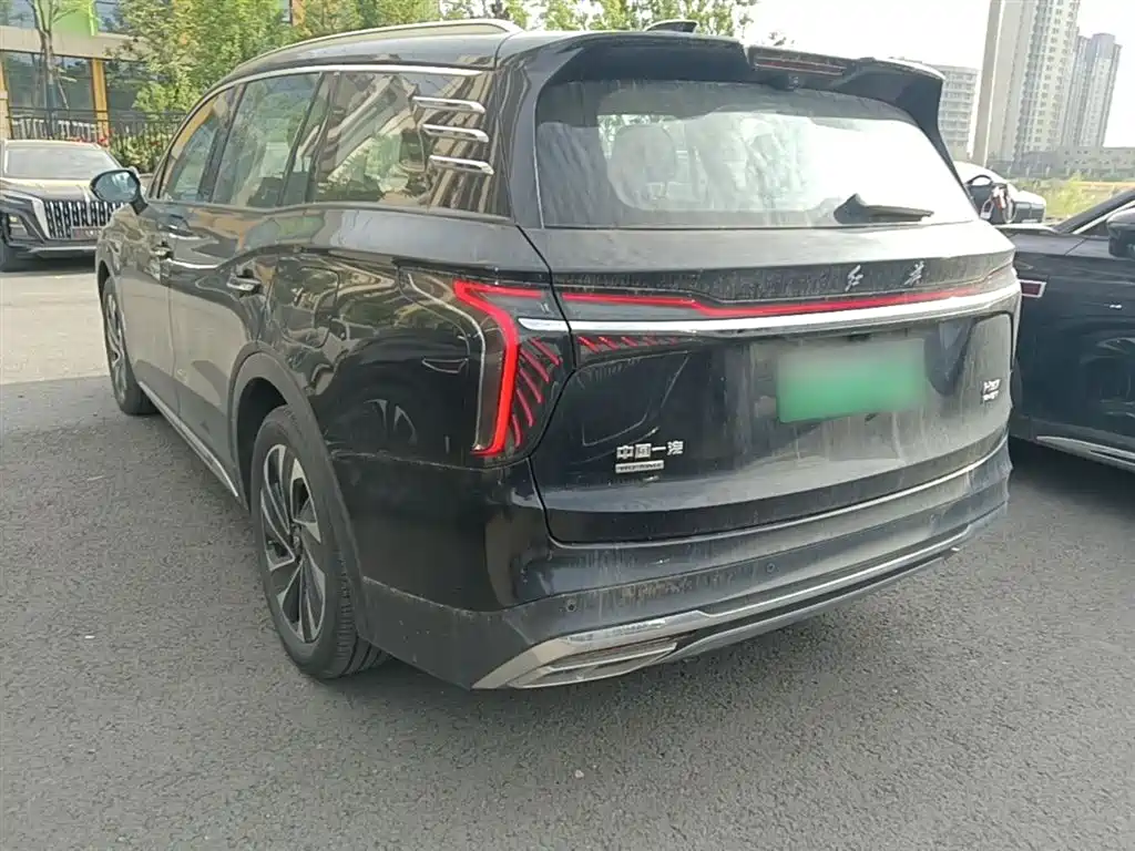 Hongqi HS7 PHEV 2024 2.0T PHEV 6 мест