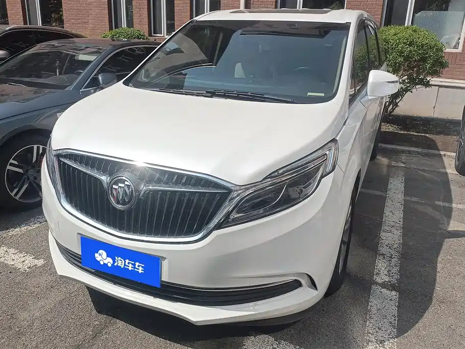 Buick GL8 2017