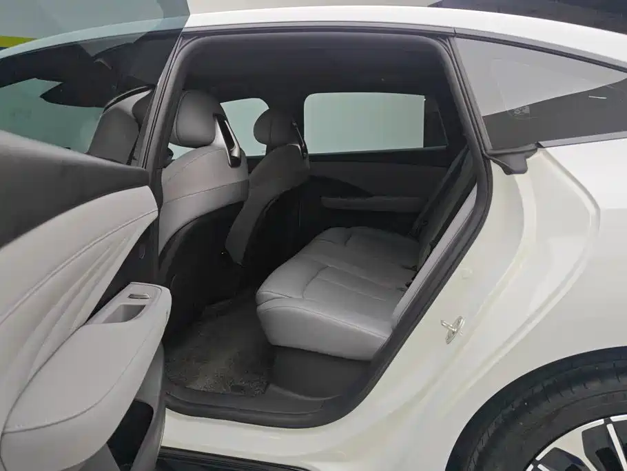 Nissan N7 - фото 11