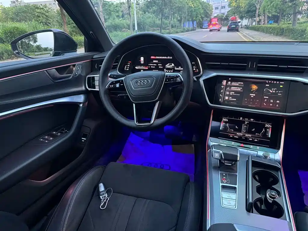 Audi A6L 2024 40 TFSI Luxury