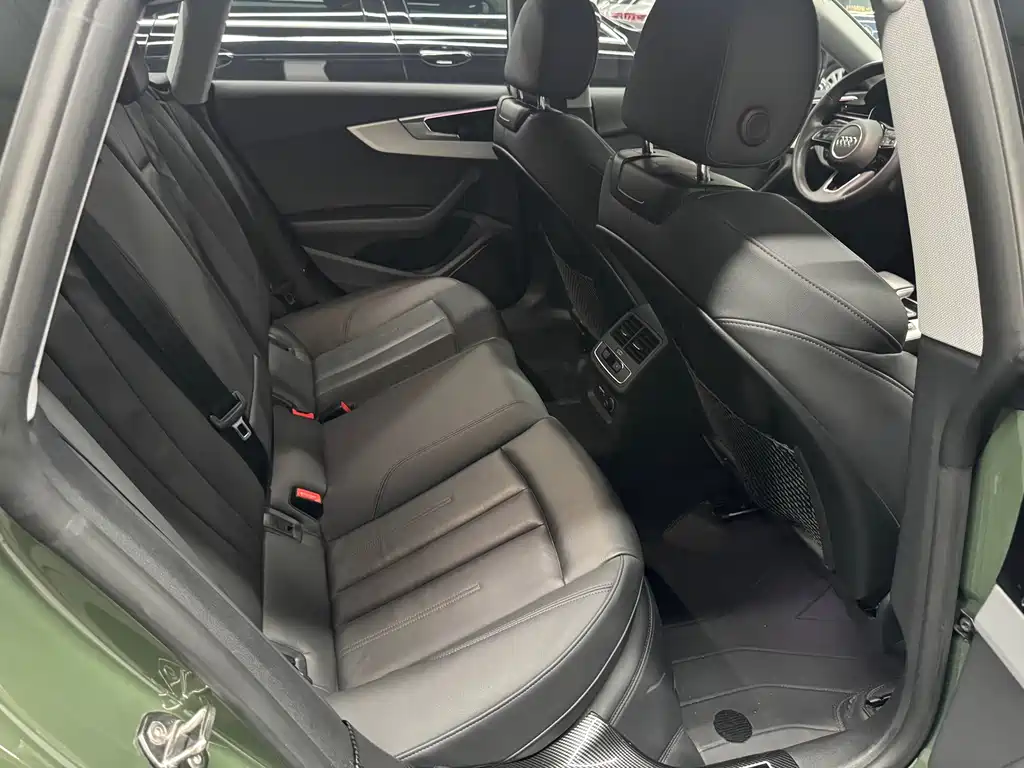 Audi A5 2024 Sportback 40 TFSI quattro Luxury