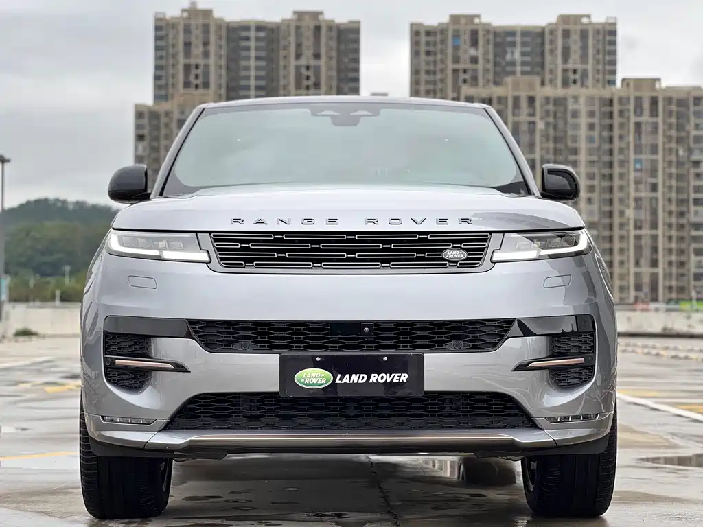 Land Rover Range Rover Sport 2025 400PS Dynamic SE
