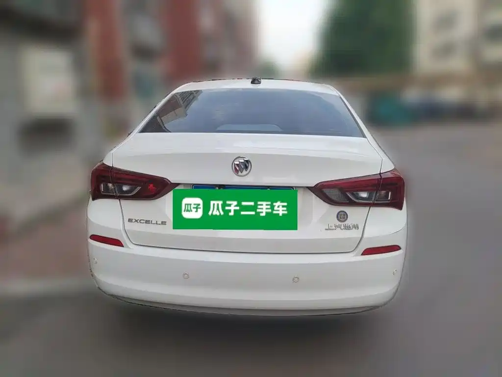 Buick Excelle — миниатюра 3