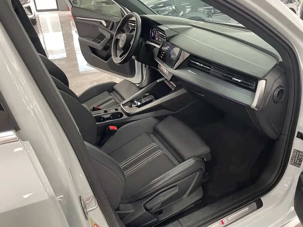 Audi A3 2023 A3L Limousine 35 TFSI Fashion Sport