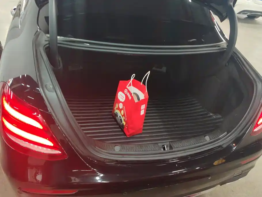 Mercedes-Benz E-Class E 2020 E 260 L Sport