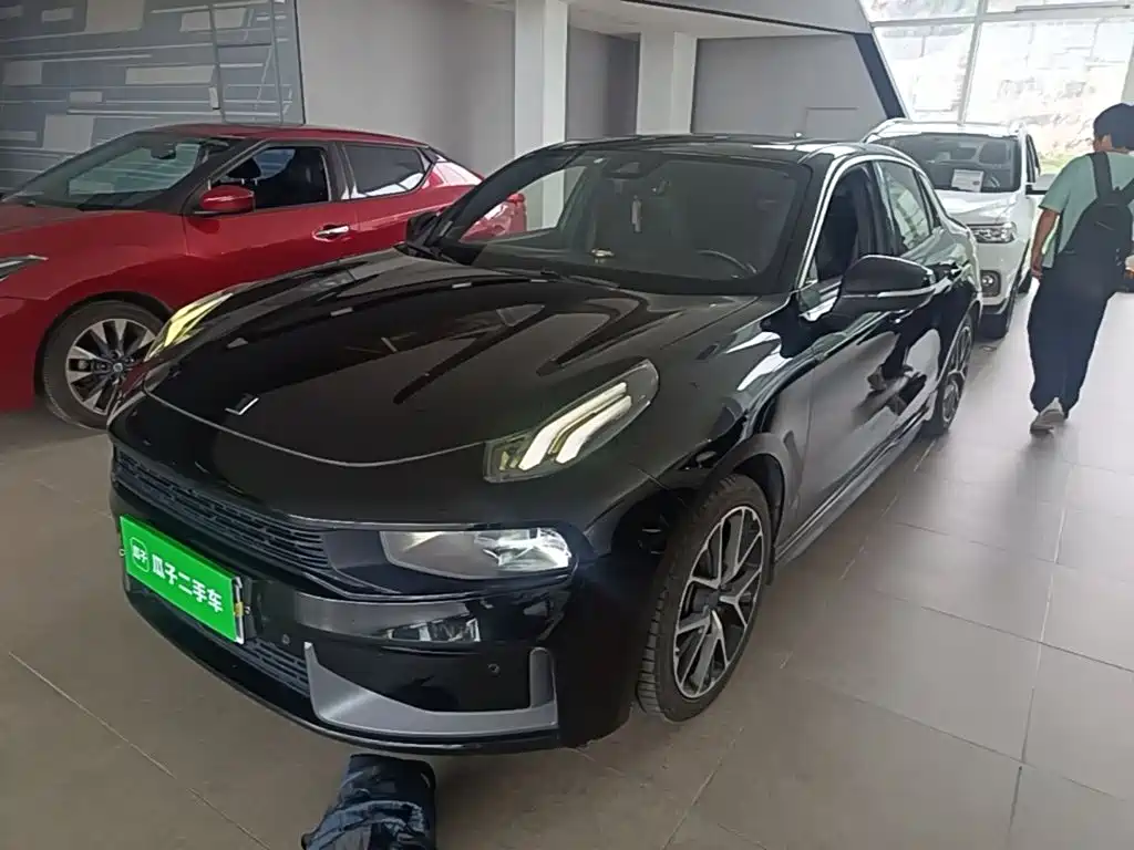 Lynk & Co 03 — миниатюра 2