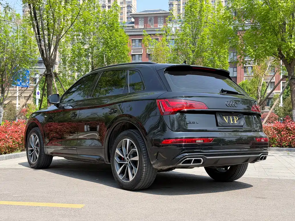 Audi Q5L — миниатюра 22