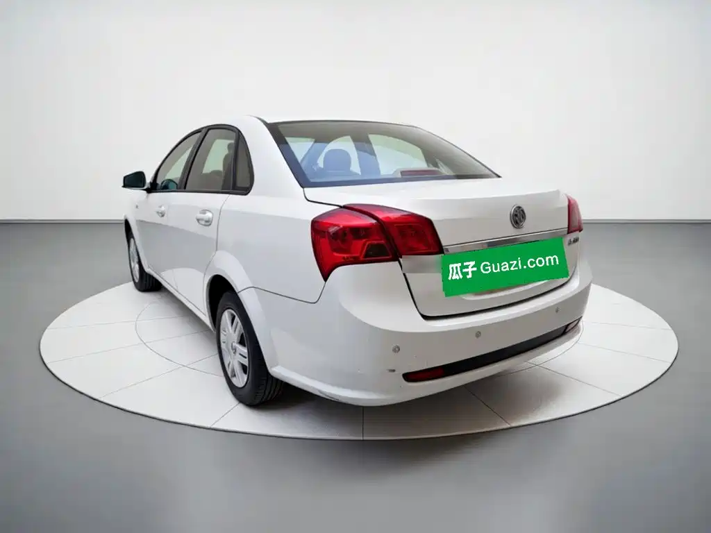 Buick Excelle — миниатюра 4