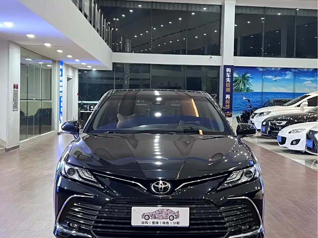 Toyota Camry 2021 2.5G Luxury