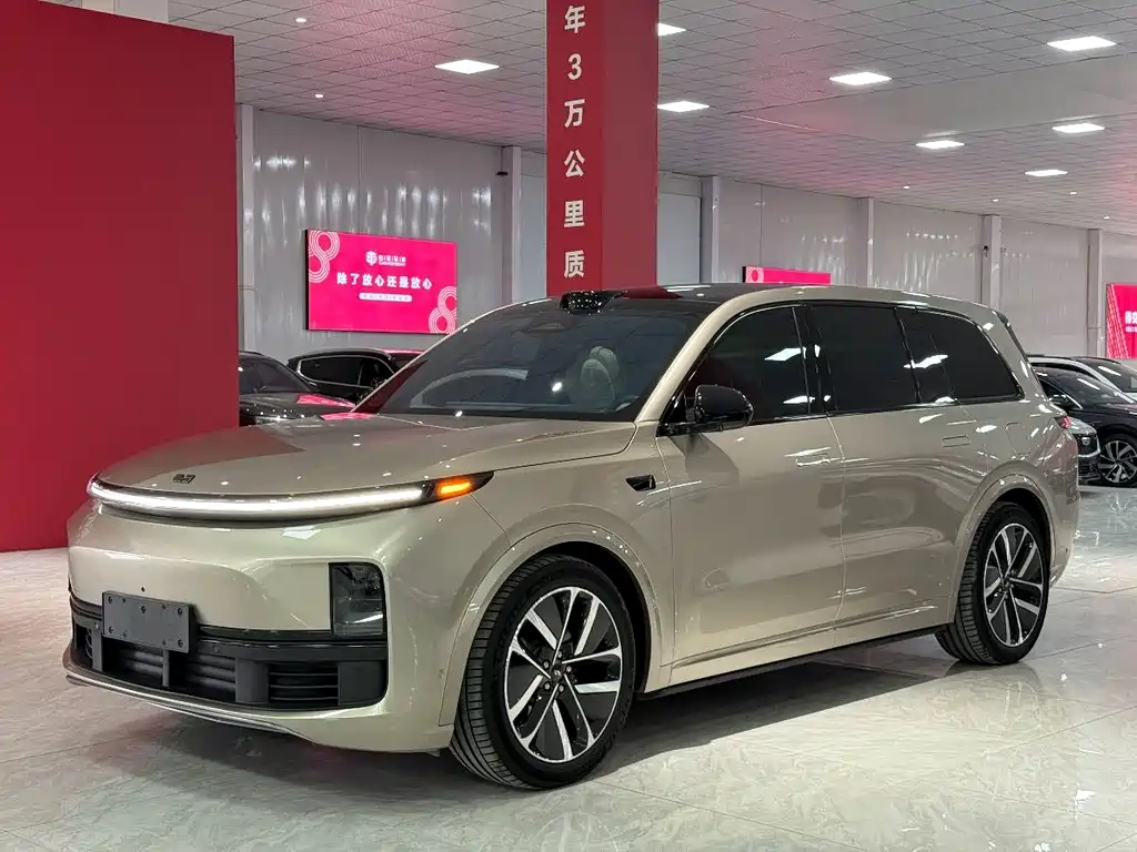 Li Auto Li L9 2025