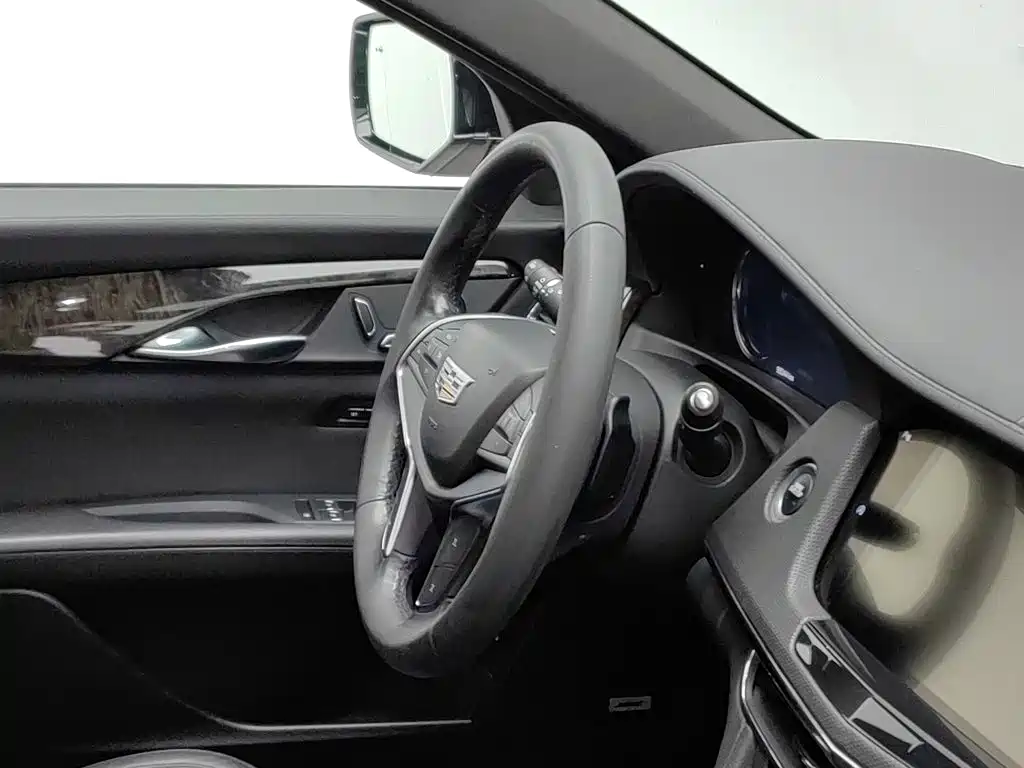 Cadillac CT6 — миниатюра 22