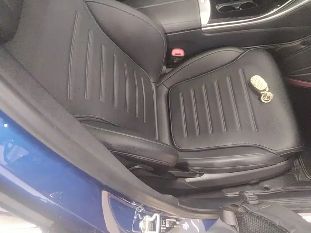 Mercedes-Benz C-Class — миниатюра 25