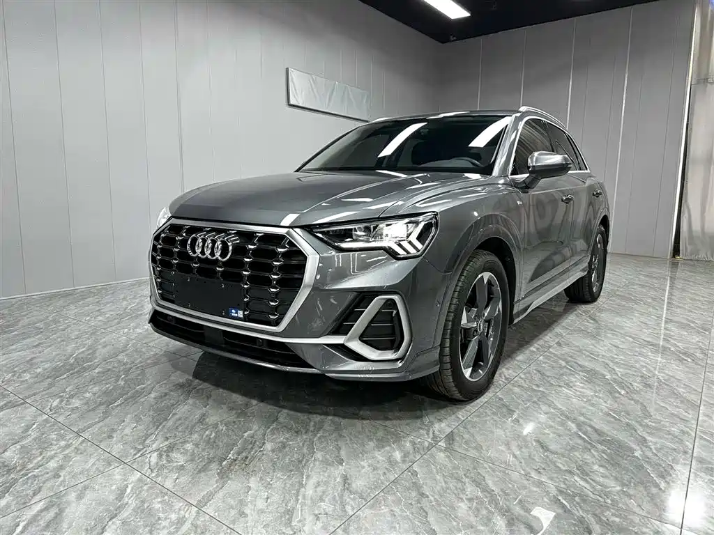 Audi Q3 2022