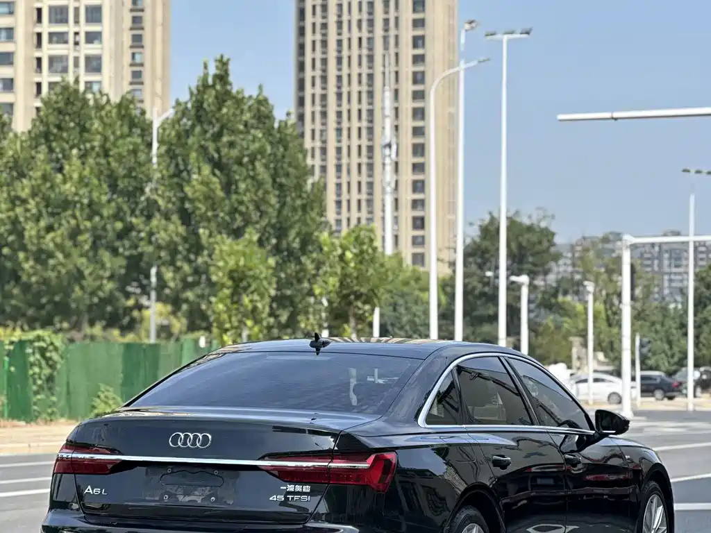 Audi A6L 2024 45 TFSI