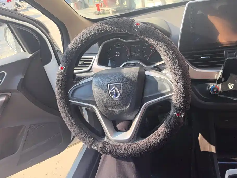 Baojun 310W — миниатюра 15