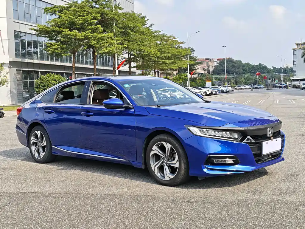 Honda Accord — миниатюра 3