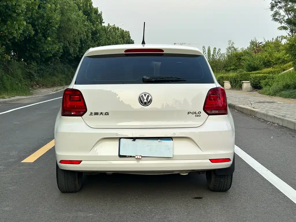 Volkswagen Polo — миниатюра 5