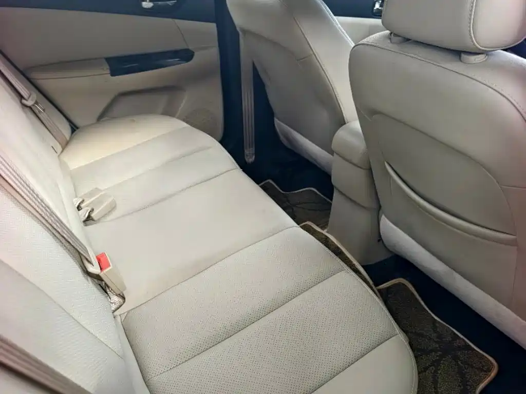 Changan Eado — миниатюра 6