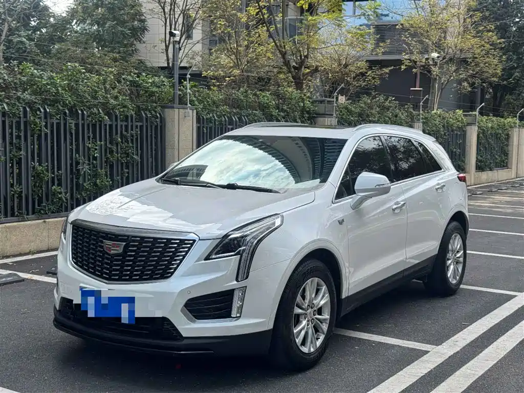 CADILLAC XT5