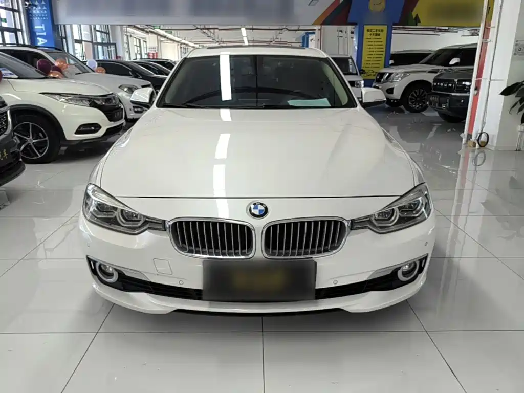 BMW 3 Series — миниатюра 3