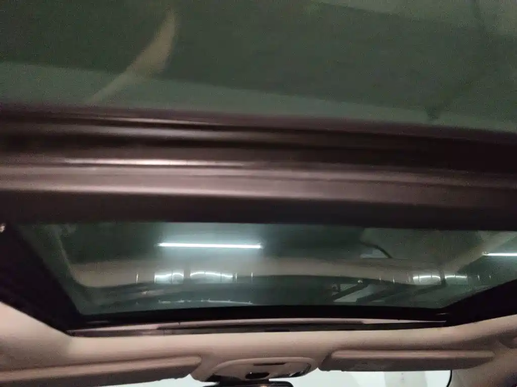 Jeep Cherokee — миниатюра 14