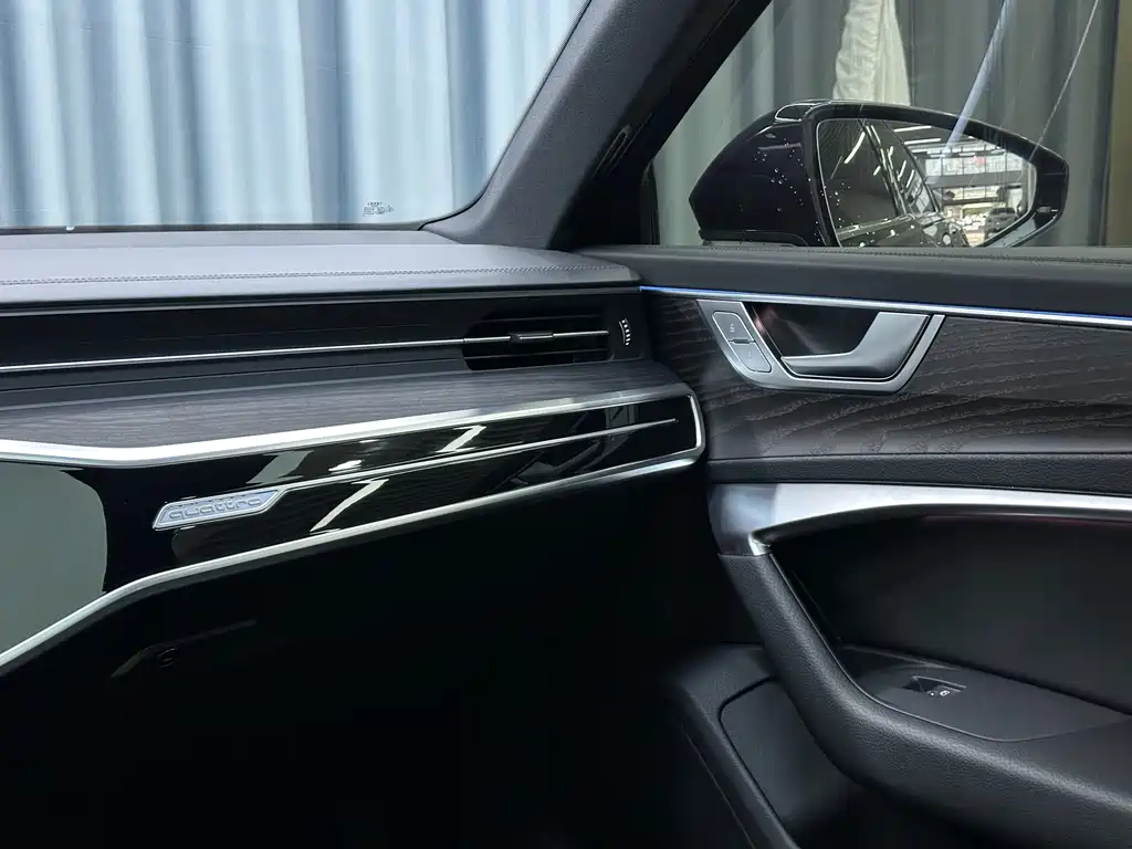 Audi A6L — миниатюра 20