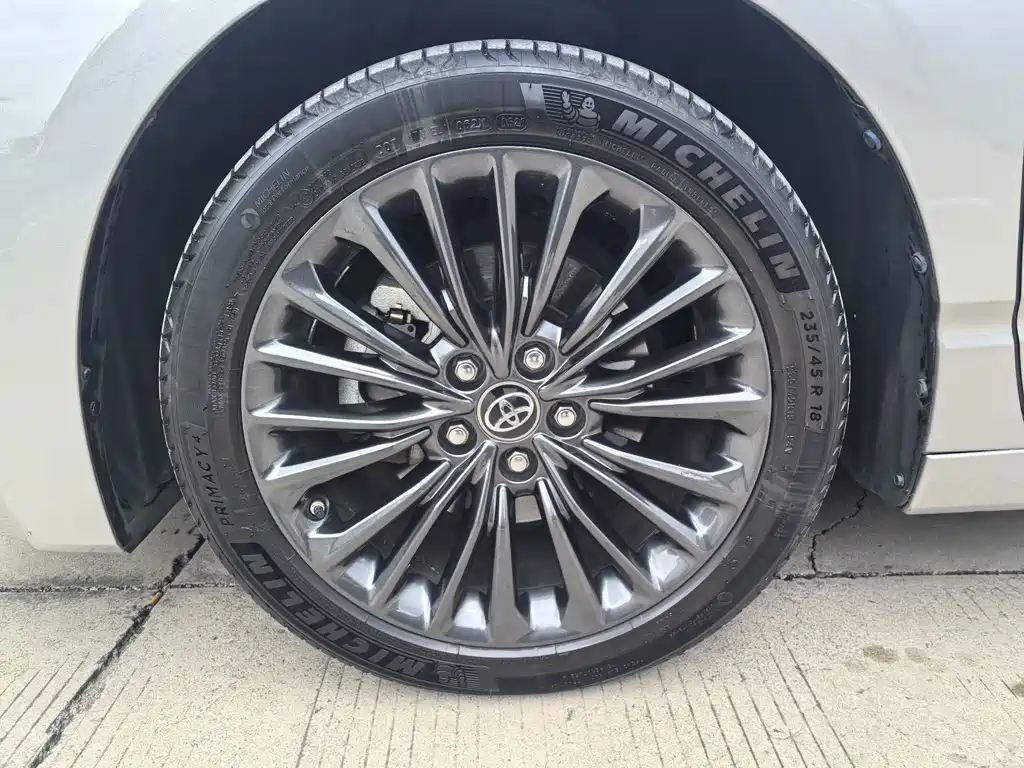 Toyota Avalon — миниатюра 37