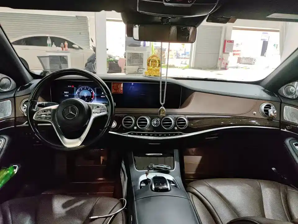 Mercedes-Benz S-Class — миниатюра 4