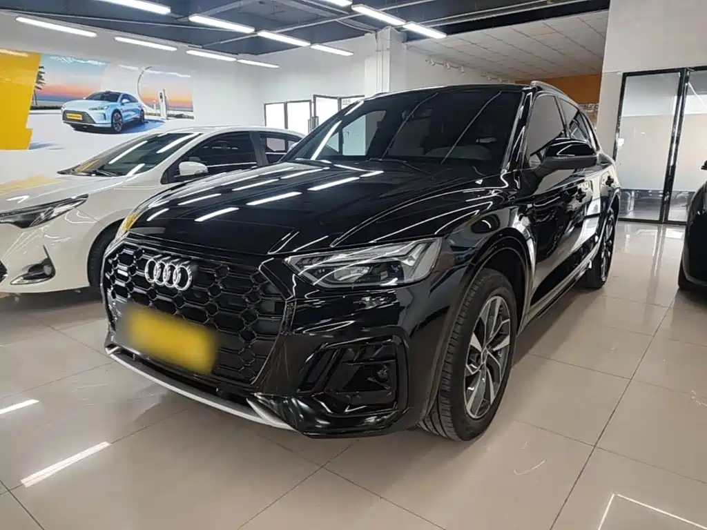 Audi Q5L — миниатюра 2