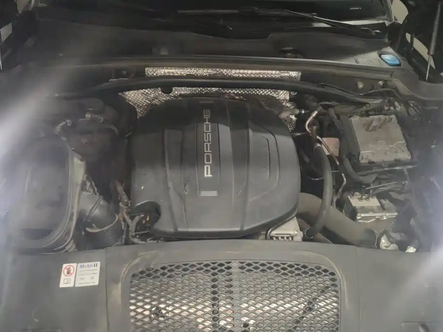Porsche Macan — миниатюра 10