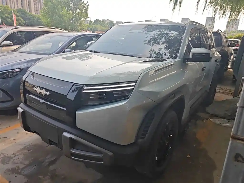 Fang Cheng Bao Titanium 3 2025
